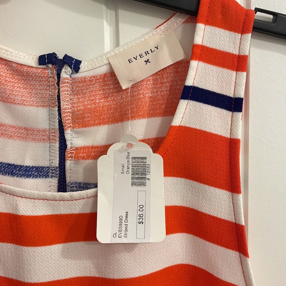 Everly boutique, orange & blue game day dress - Picture 3 of 3